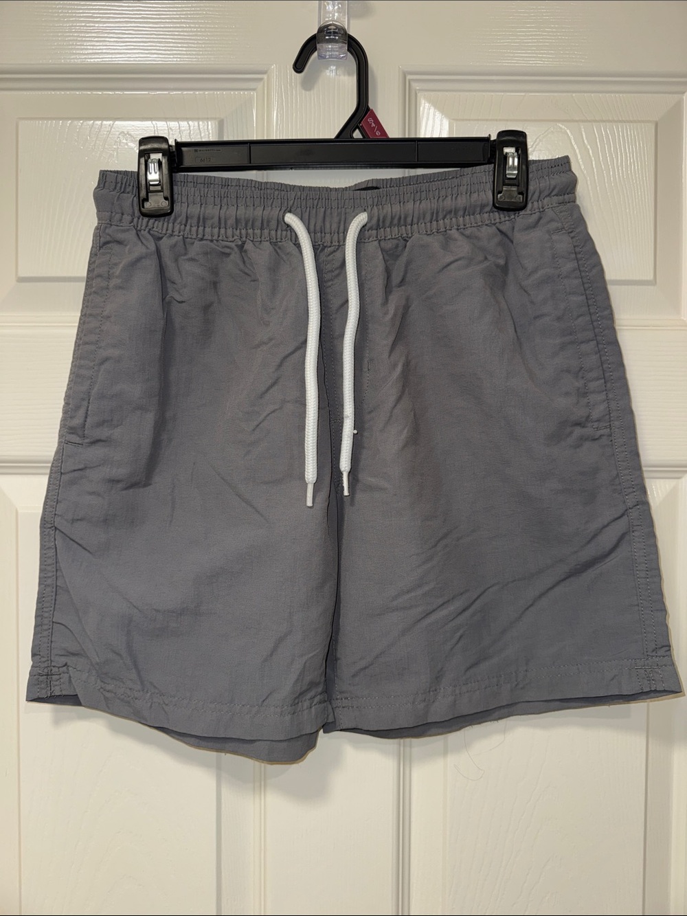 RSQ Men's Flat Front Drawstring Shorts in Gray
